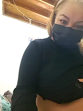 tuhardsexy online show from June 2026 06:07:02 PM
