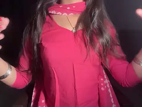 Simran kaurr online show from April 2026 06:49:02 AM