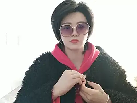 Snapshot of Nikishine chatting on February 2026 03:56:01 AM Nikishine online show from February 2026 03:56:01 AM