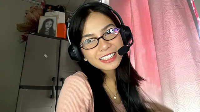 ConstancePorrini online show from February 2026 05:47:02 AM