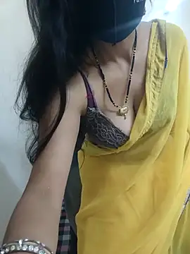 Snapshot of simran_sharma01 chatting on February 2026 07:40:01 AM simran sharma01 online show from February 2026 07:40:01 AM