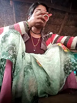 Snapshot of Hotty_raghni chatting on February 2026 03:49:01 AM Hotty raghni online show from February 2026 03:49:01 AM