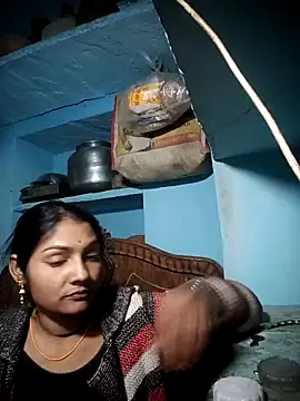 Snapshot of Hotty_raghni chatting on February 2026 04:27:02 PM Hotty raghni online show from February 2026 04:27:02 PM