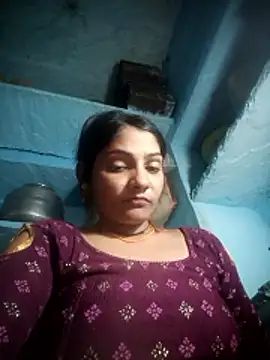 Snapshot of Hotty_raghni chatting on February 2026 04:55:01 PM Hotty raghni online show from February 2026 04:55:01 PM