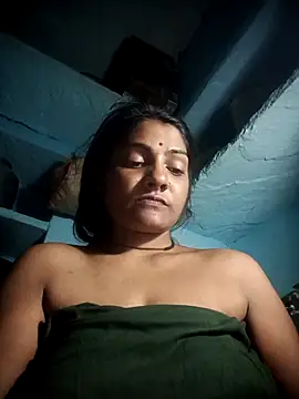 Snapshot of Hotty_raghni chatting on February 2026 03:50:02 PM Hotty raghni online show from February 2026 03:50:02 PM