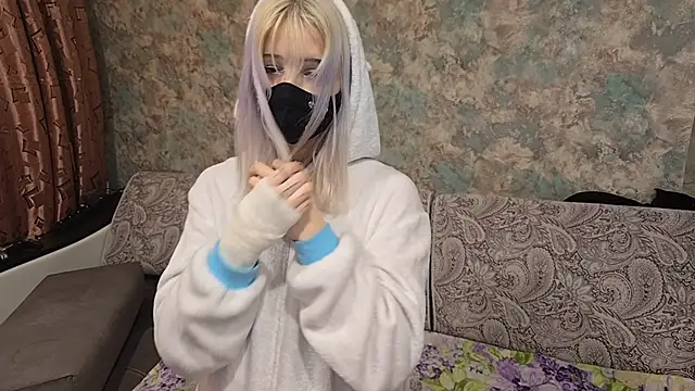 Yunakiss online show from February 2026 07:43:02 PM