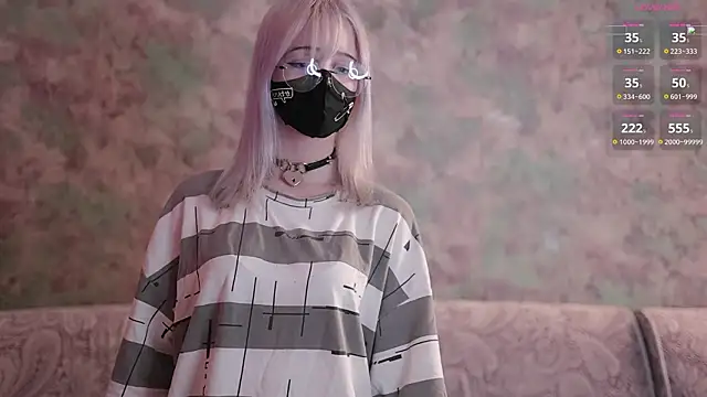 Yunakiss online show from March 2026 09:17:01 PM