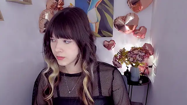 Snapshot of GentleTeas chatting on February 2026 06:34:02 PM GentleTeas online show from February 2026 06:34:02 PM