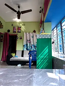 Mahira06 online show from February 2026 04:22:01 AM