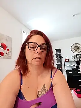 pulpeuse64 online show from March 2026 12:42:02 PM