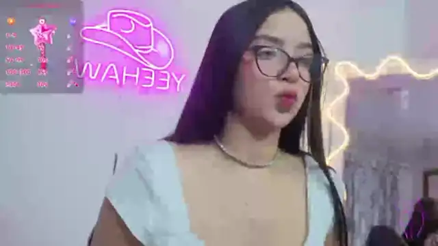 MILAH TAY online show from February 2026 11:49:02 AM