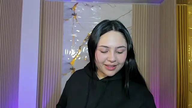 Siena Tay online show from April 2026 11:51:02 AM