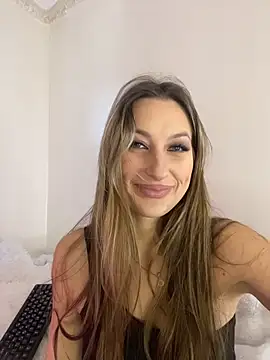 Alyxra online show from March 2026 08:20:01 AM