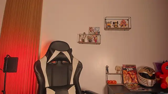 Snapshot of SebastianMaximoff_ chatting on February 2026 08:20:02 PM SebastianMaximoff online show from February 2026 08:20:02 PM