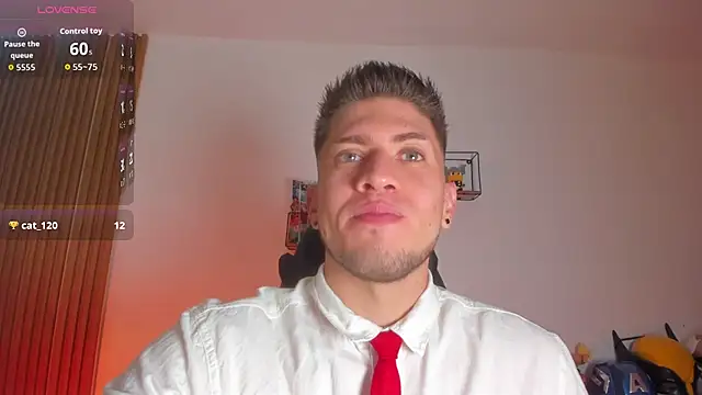 SebastianMaximoff  online show from July 2026 08:33:02 PM