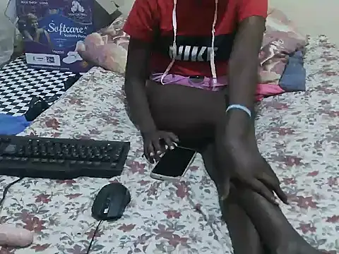 precious035 online show from February 2026 05:07:02 PM