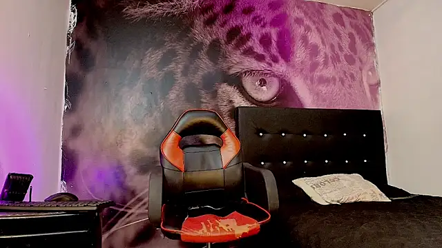 Snapshot of JERO_TEASE_S7S chatting on February 2026 06:48:01 PM JERO TEASE S7S online show from February 2026 06:48:01 PM