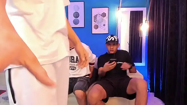 Snapshot of KingOfHeavens_2 chatting on February 2026 10:46:01 PM KingOfHeavens 2 online show from February 2026 10:46:01 PM