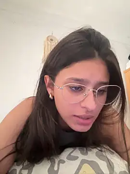 Snapshot of madison90 chatting on February 2026 05:57:02 PM madison90 online show from February 2026 05:57:02 PM