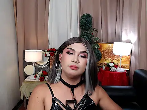 Snapshot of QueenAlisonfoxx chatting on March 2026 01:37:01 PM QueenAlisonfoxx online show from March 2026 01:37:01 PM