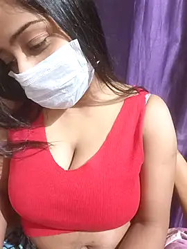 Snapshot of MidnightVibes_ chatting on February 2026 05:41:01 PM MidnightVibes online show from February 2026 05:41:01 PM