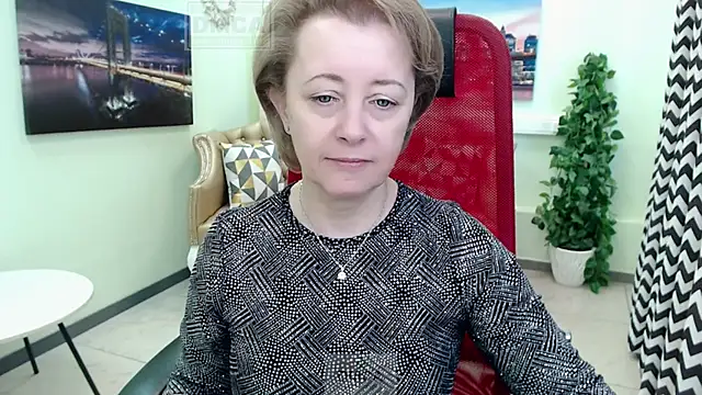 MONA W online show from April 2026 09:50:01 AM