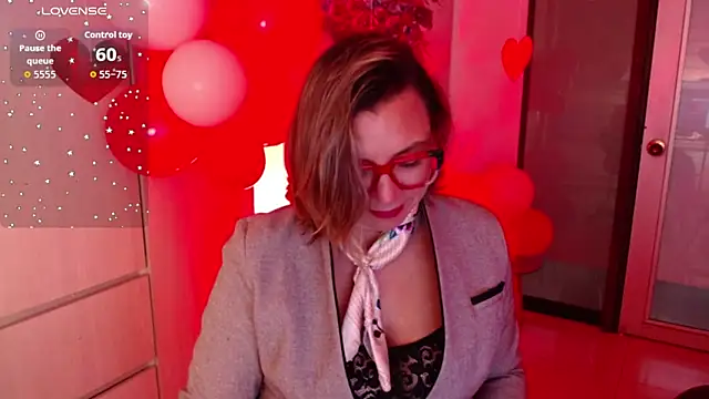 Snapshot of milfsecret69 chatting on February 2026 11:50:02 AM milfsecret69 online show from February 2026 11:50:02 AM