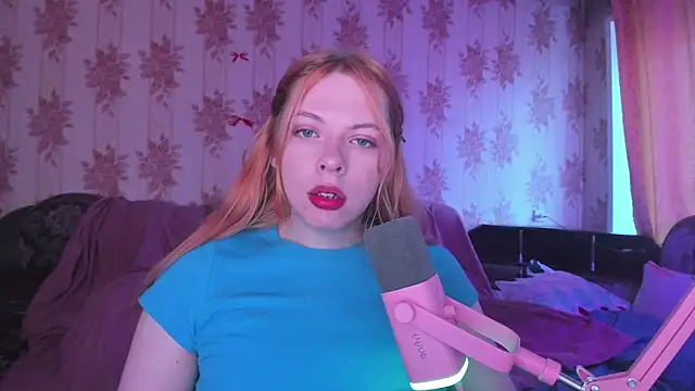 Snapshot of Cutie_Bambi chatting on May 2026 12:14:02 PM Cutie Bambi online show from May 2026 12:14:02 PM