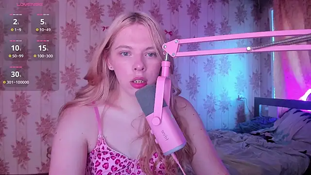 Cutie Bambi online show from July 2026 12:29:01 PM