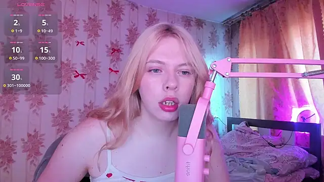 Cutie Bambi online show from July 2026 12:12:02 PM