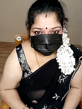 Snapshot of silk_rose05 chatting on February 2026 05:36:01 PM silk rose05 online show from February 2026 05:36:01 PM