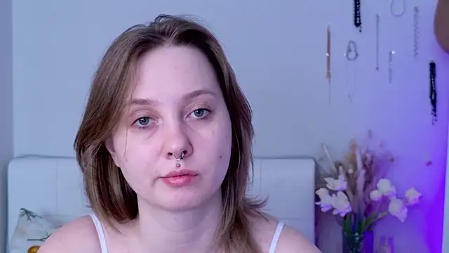 CandiceKingzzz online show from March 2026 10:32:02 AM