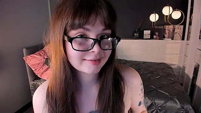 Maykinkya online show from March 2026 02:14:02 PM