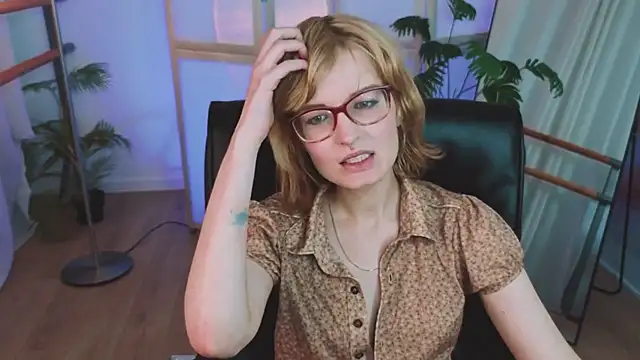 Akimo  online show from February 2026 02:04:02 PM