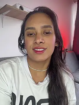 LunaHeat online show from March 2026 09:01:02 PM