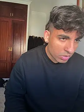 poliakovxx online show from March 2026 03:26:01 PM