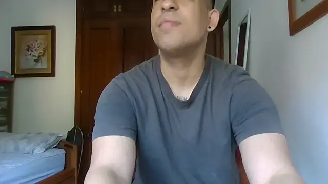 poliakovxx online show from June 2026 12:29:02 PM