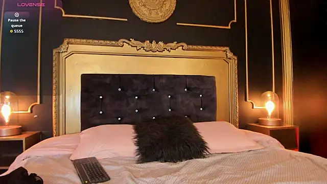 Lilith Naugthy online show from March 2026 11:39:02 AM