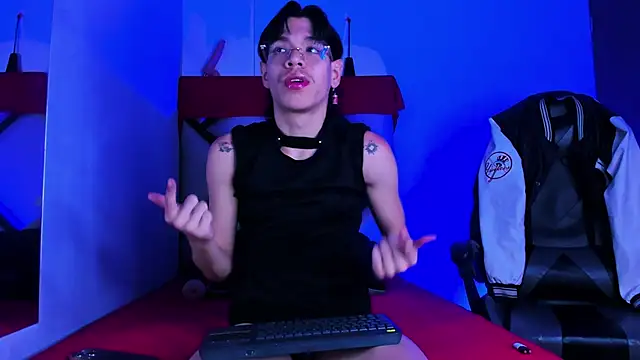 Snapshot of Bennet-Gray chatting on February 2026 04:21:02 AM Bennet-Gray online show from February 2026 04:21:02 AM