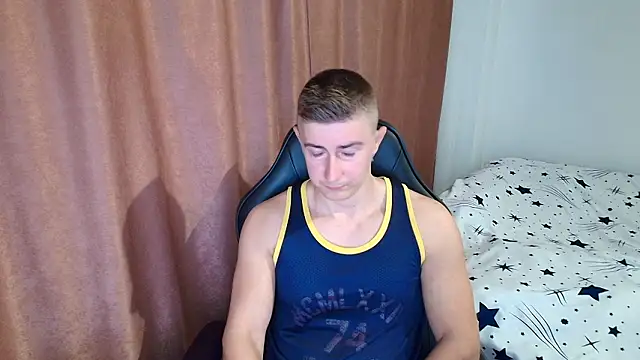 Snapshot of TodMusclePower9 chatting on February 2026 04:43:01 AM TodMusclePower9 online show from February 2026 04:43:01 AM