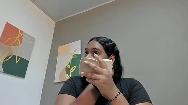 Nico Hillx online show from May 2026 08:17:01 PM
