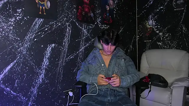 SalvatoreBenford online show from February 2026 09:24:02 PM