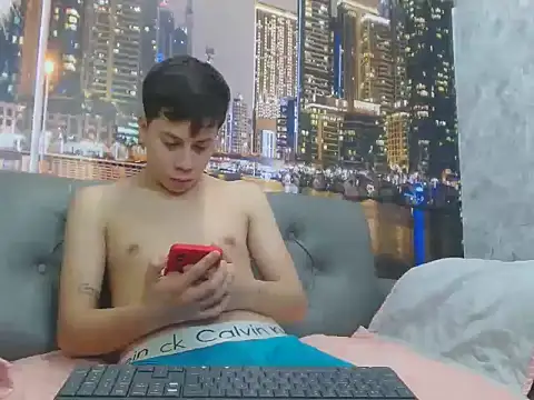 santiago xxxcol online show from April 2026 11:08:02 PM