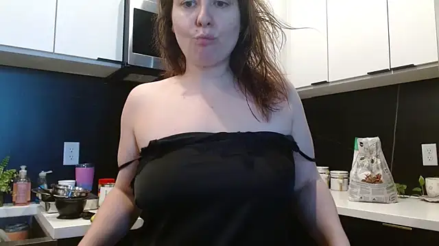 HazelSkyesChat online show from February 2026 05:35:01 PM