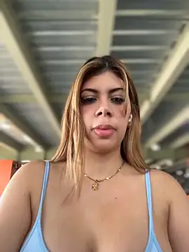 Snapshot of abyyhills chatting on February 2026 05:39:02 PM abyyhills online show from February 2026 05:39:02 PM