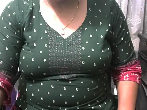 Snapshot of SumaiyaSultana chatting on February 2026 02:42:02 PM SumaiyaSultana online show from February 2026 02:42:02 PM