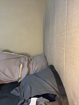 Snapshot of romyamo chatting on March 2026 04:14:01 AM romyamo online show from March 2026 04:14:01 AM