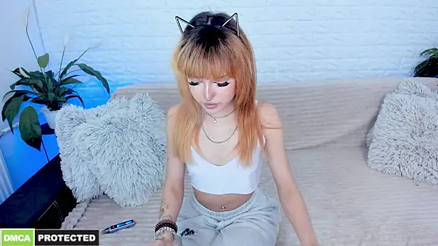   Amiraa online show from April 2026 10:57:01 AM