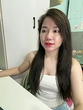 Snapshot of Amy8386 chatting on June 2026 04:08:01 AM Amy8386 online show from June 2026 04:08:01 AM