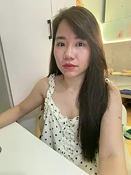Snapshot of Amy8386 chatting on July 2026 04:04:01 AM Amy8386 online show from July 2026 04:04:01 AM